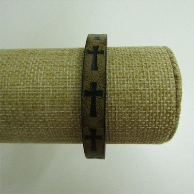 simple cross bracelet